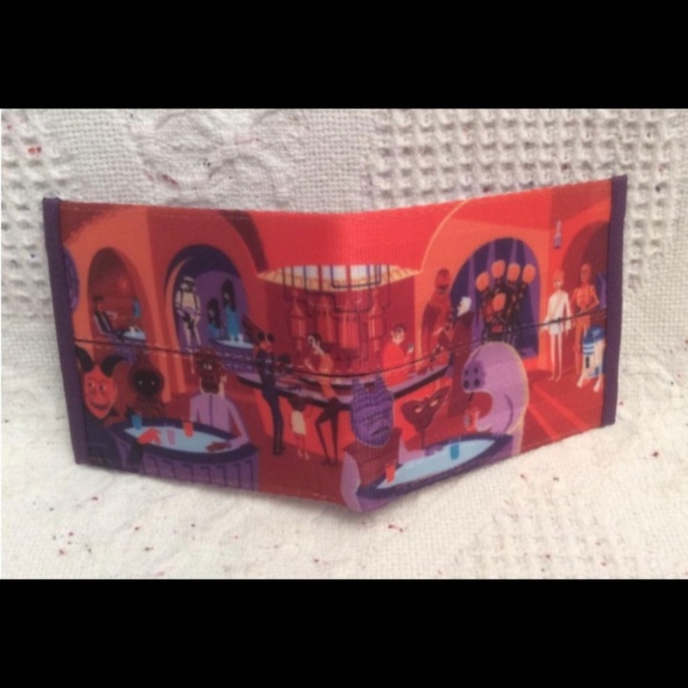 Ultra RARE 2016 NWT Harvey’s SHAG Star Wars Wallet